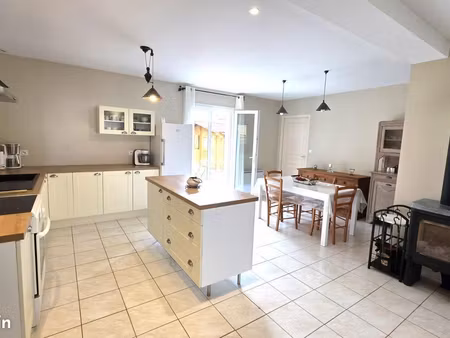 maison 6 pièces 113 m²