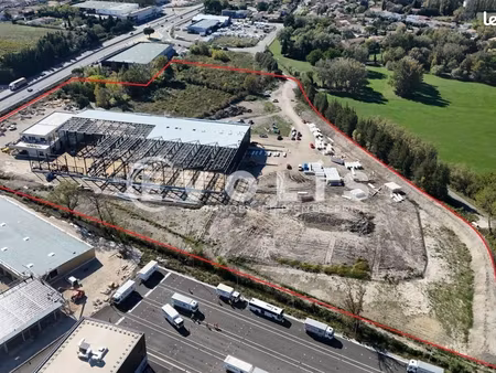 terrain 6 328 m² sorgues