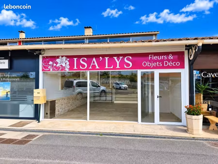 local commercial 151 m² salernes