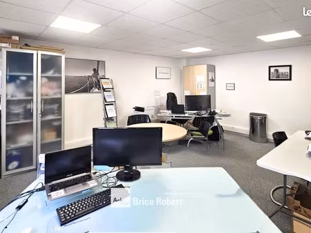 bureaux 27 m²
