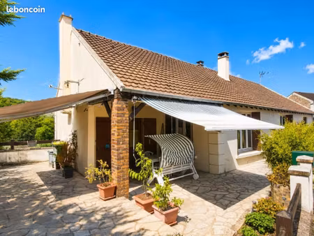 maison 5 pièces 121 m²