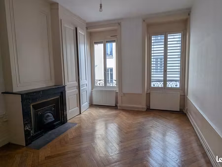 saxe-gambetta  f2+2alcoves  calme  charme  lumineux  62m²  quartier étudiant