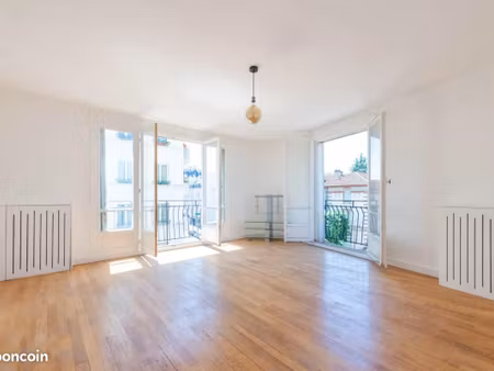 appartement 3 pièces 76 m²