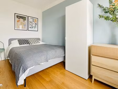 studio 1 pièce 13 m²