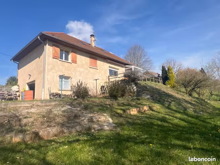 maison 5 pièces 145 m²