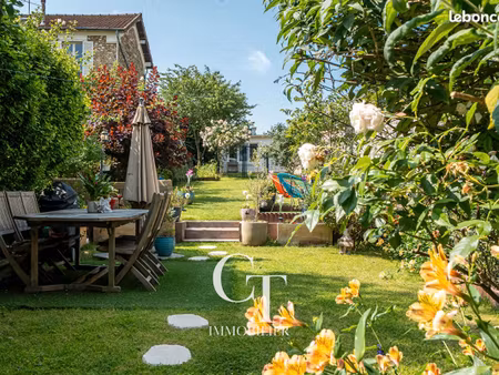 propriété 9 pièces 237 m²