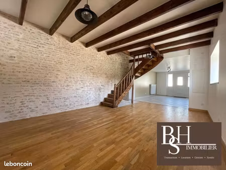 maison 4 pièces 90 m²