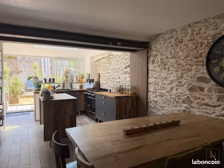 maison 5 pièces 110 m²
