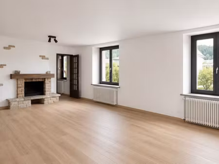 location appartement t3 renové 85 m²