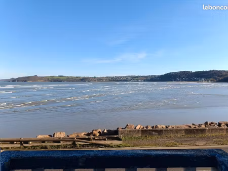 t2 meublé 46 m² – vue mer panoramique – location annuelle – stationnement