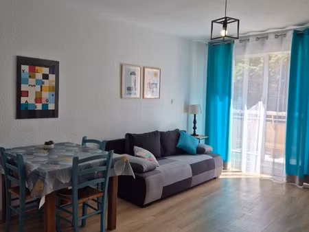 loue à étudiant(e) studio meublé à perpignan
