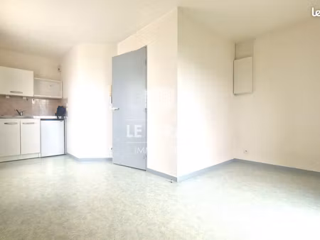 studio 1 pièce 22 m²