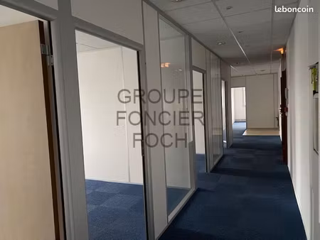 bureaux 175 m² bron