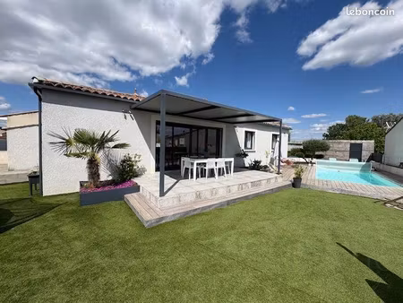 villa 4 pièces 98 m²