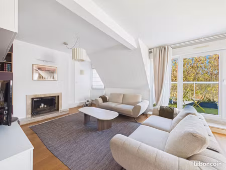 duplex 6 pièces 121 m²
