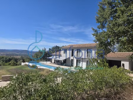 propriété 8 pièces 280 m²