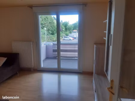 appartement f3 62m² grand garage de 35m² balcon 6m²