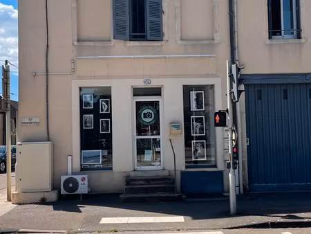 local commercial à beaune