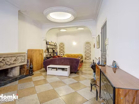 immeuble 8 pièces 285 m²