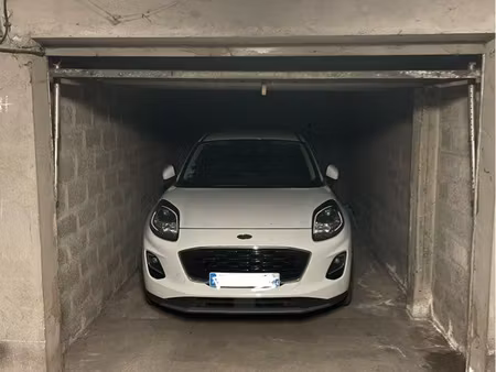 garage
