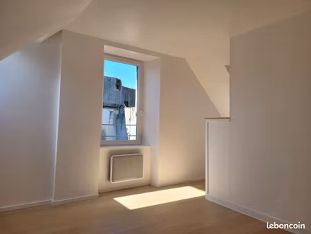 idéal 1ère acquisition  quimper centre  appartement t2 en bon état