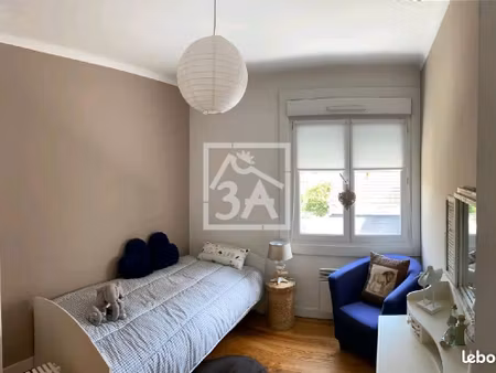 maison 9 pièces 103 m²