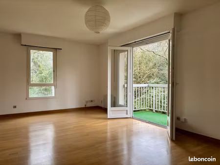 appartement 3 pièces 74 m²