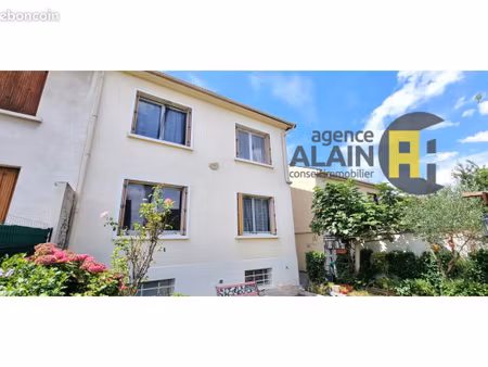 maison 3 pièces 64 m²