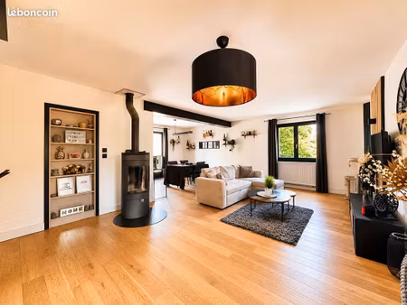 maison 6 pièces 116 m²