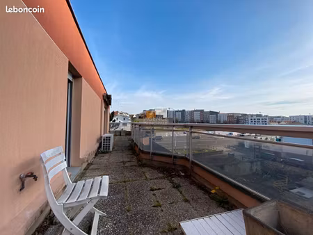 appartement 4 pièces 84 m²