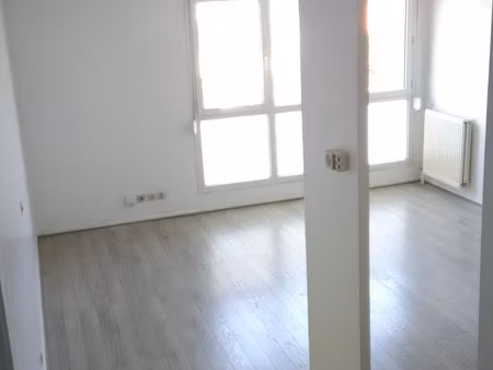 appartement f2 secteur gare grignon