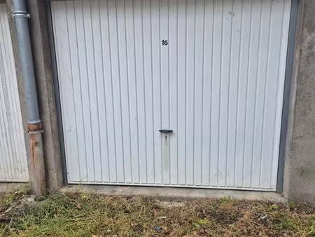 garage à vendre – proche centre-ville – emplacement recherché