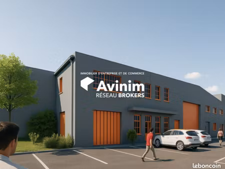 local 1550 m² orange