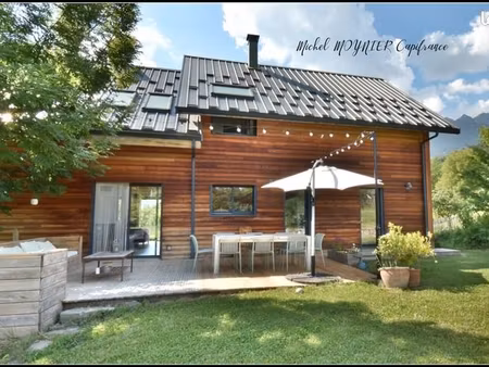 maison 6 pièces 154 m²