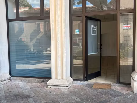 local commercial