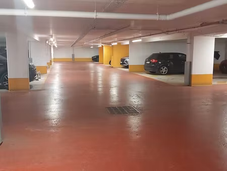 vente d’un parking tbe en bas de suresnes (92150)