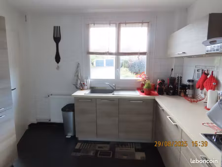 joli t3 lumineux de 63m² meublé en rdc
