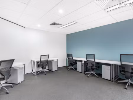 grand bureau à louer – regus roubaix  la maison d'alfred roubaix