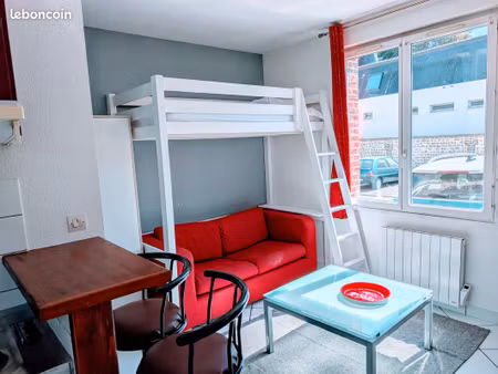 studio meublé