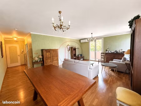 appartement 3 pièces 77 m²