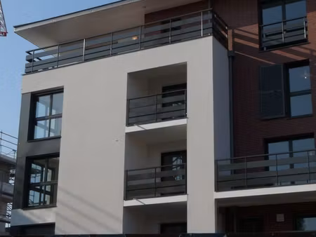 location studio pontoise proche gare et centre ville