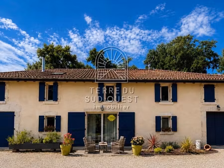 maison 7 pièces 183 m²