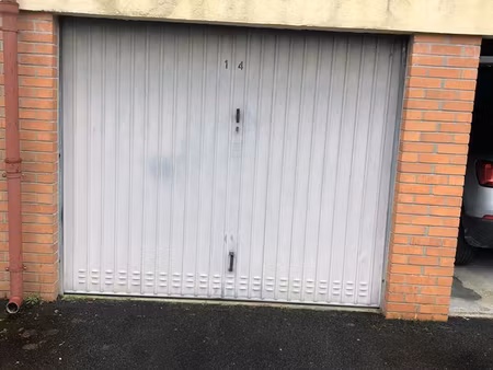 parking box - proche gare enghien