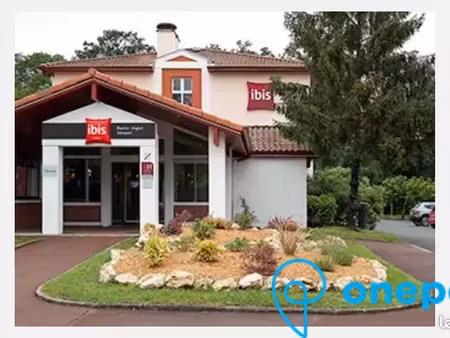 parking/box 12 m² anglet