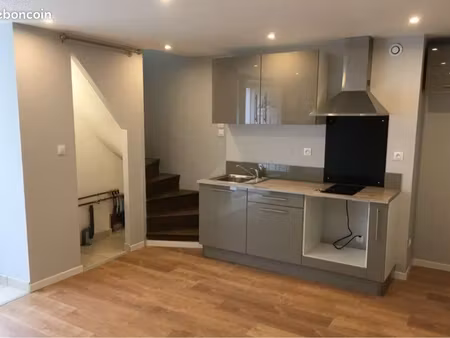 jolie maison f3 chaumont centre 520euros c.c