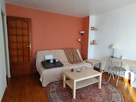studio 28 m² à reims clairmarais