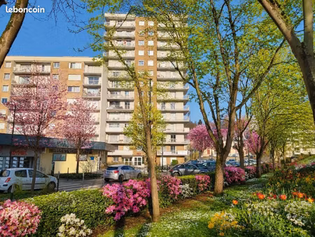 appartement 4 pièces 79 m²