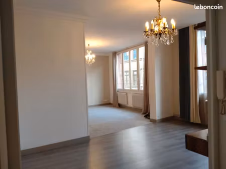appartement 4 pièces 97 m²