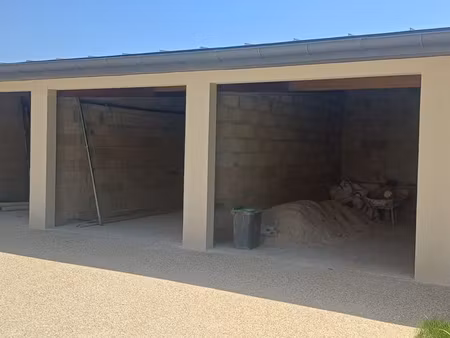 box garage