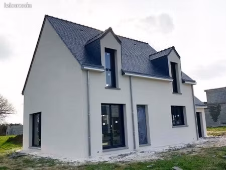 maison 6 pièces 105 m²